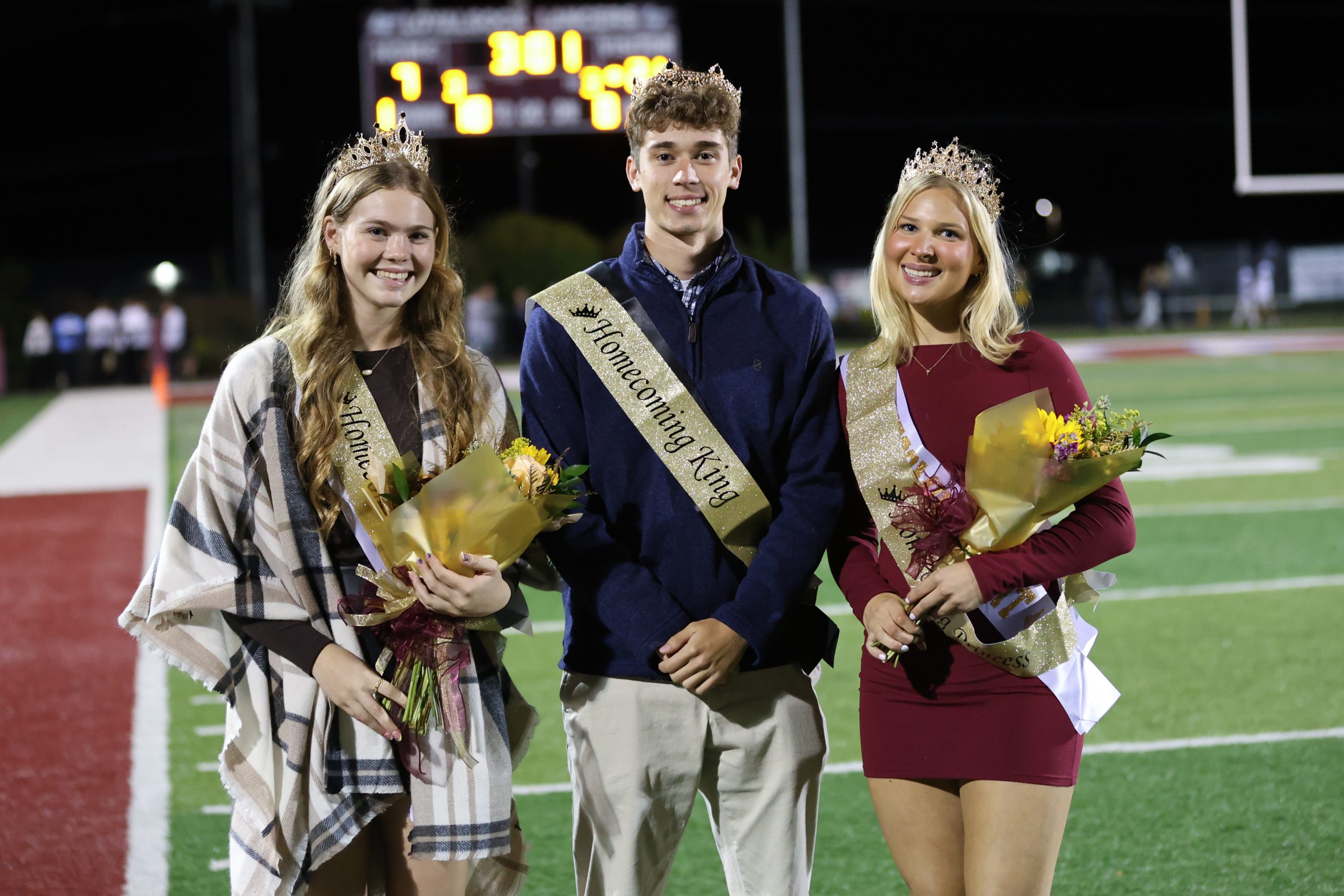 LTHS Marks 40 Years of Homecoming, Crowns First Homecoming King